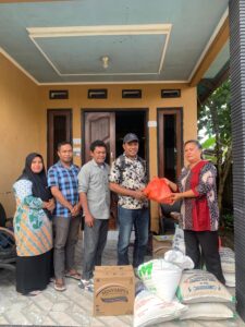 Pemdes Orimakurunga: Santunan Kematian dari Bupati Basam Kasuba dan Wabup Helmi Meringankan Beban Keluarga yang Berduka